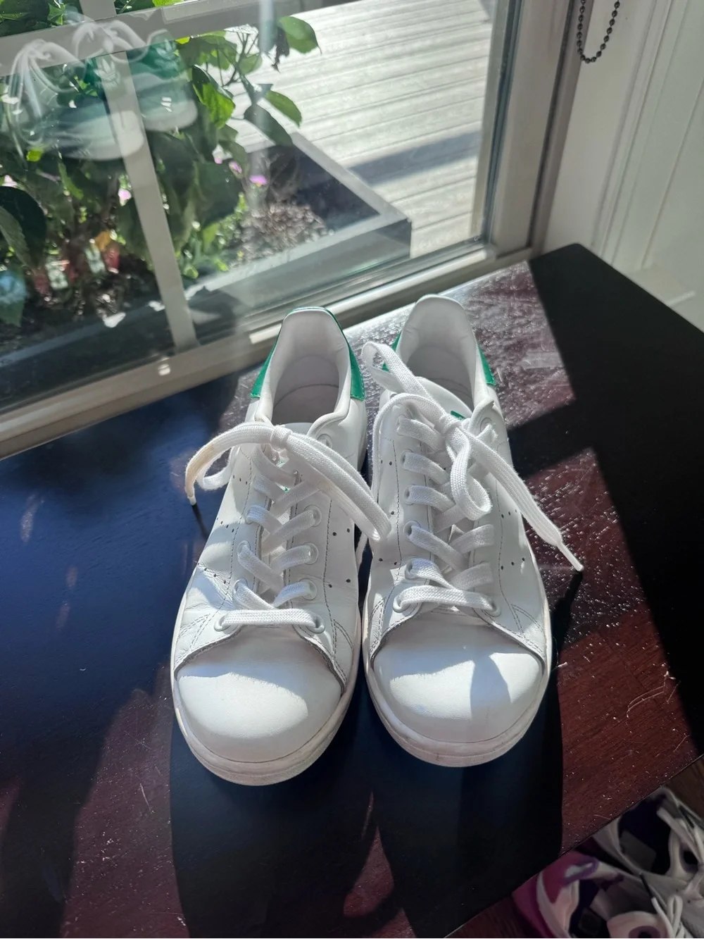 Adidas Green & White Sambas Kids Stan Smith size 4 sneakers boys tennis shoes